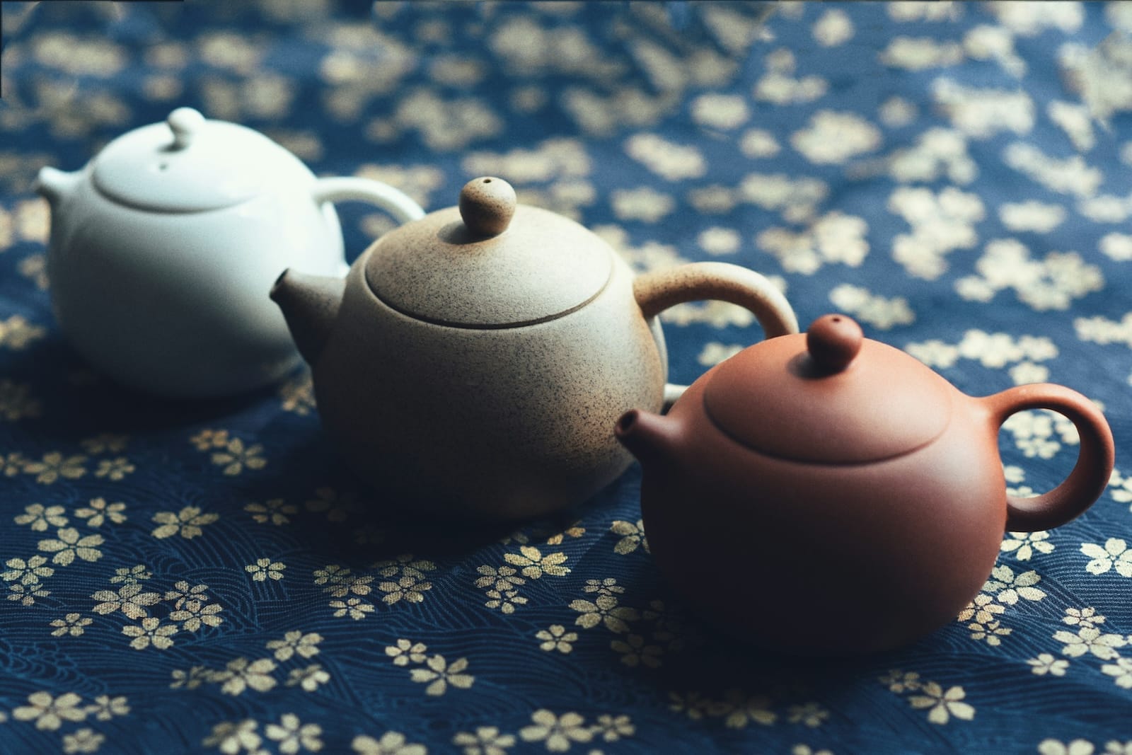 tea pots on table