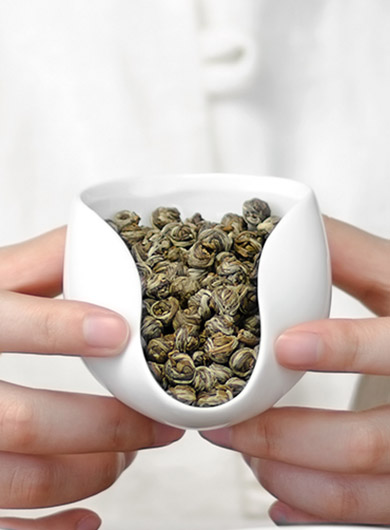 Premium Jasmine Dragon Pearls Green Tea